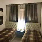 公寓 Check-in 2 Bedroom Flat Center *