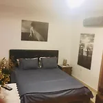 公寓 Check-in 2 Bedroom Flat Center *