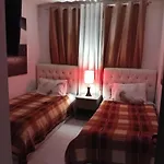 Check-in 2 Bedroom Flat Center