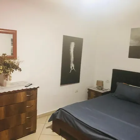 Entire Flat To Chill In Appartement Tirana