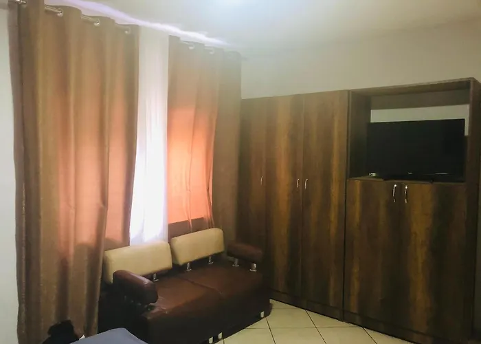 Your Own Privacy Flat * Tirana