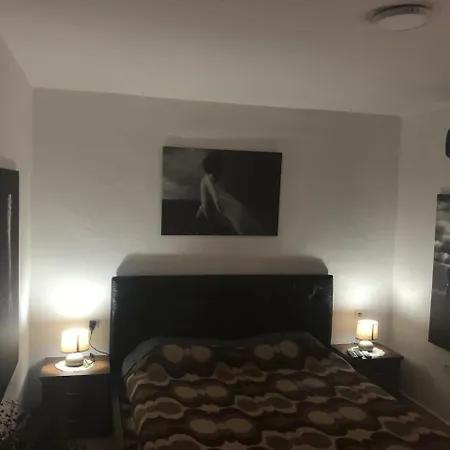 Entire Flat To Chill-inn Lejlighed Tirana