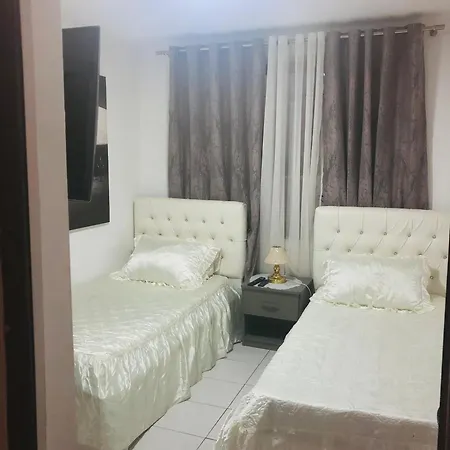 Your Space Flat, No Sharing Apartment *