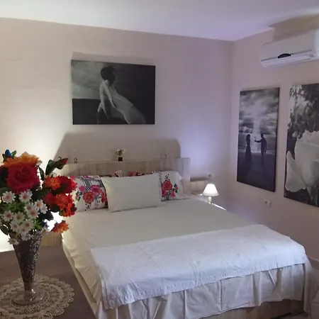 Apartament Just Check Tirana