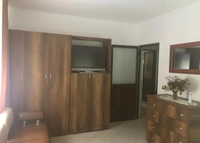 Your Own Privacy Flat