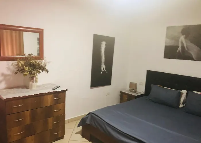 Your Own Privacy Flat Lägenhet Tirana