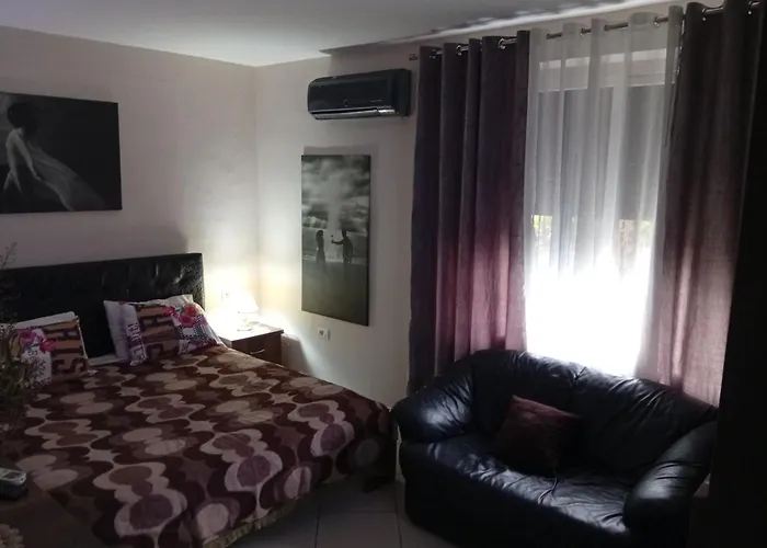 Your Own Privacy Flat * Tirana